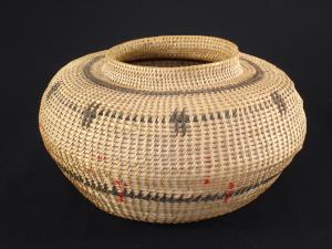 A Paiute bottleneck olla basket
