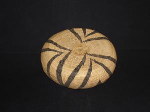 Pomo basket