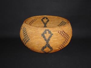 A polychrome Mono Lake Paiute degikup basket